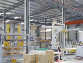 机器人码垛+在线覆顶膜缠绕